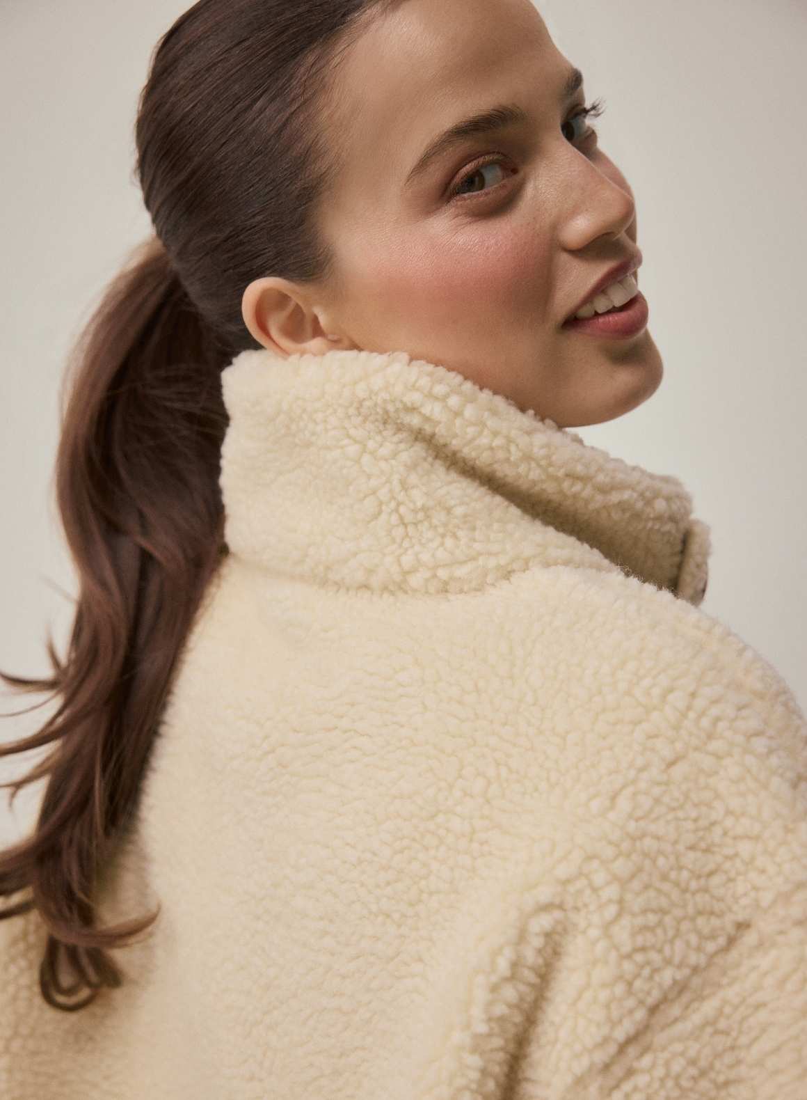 Almond White Pile Anorak - Image 6