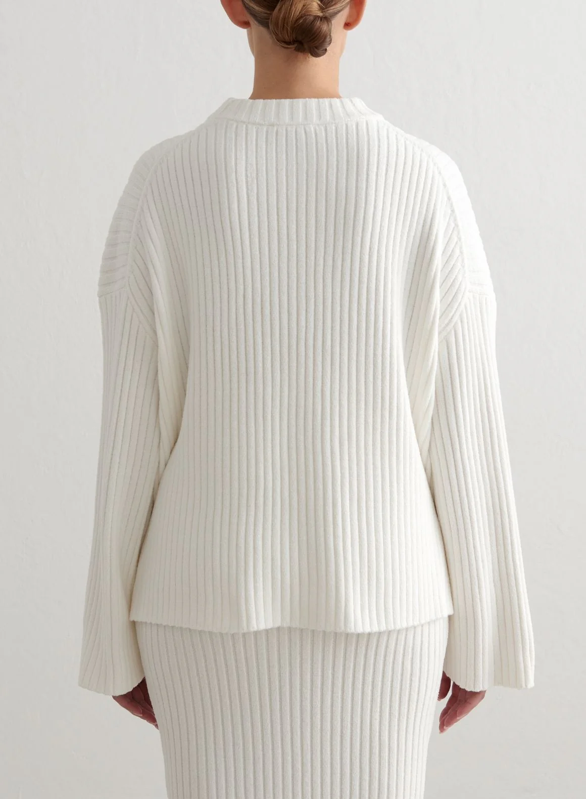 Almond White Rib Knit Sweater - Image 4