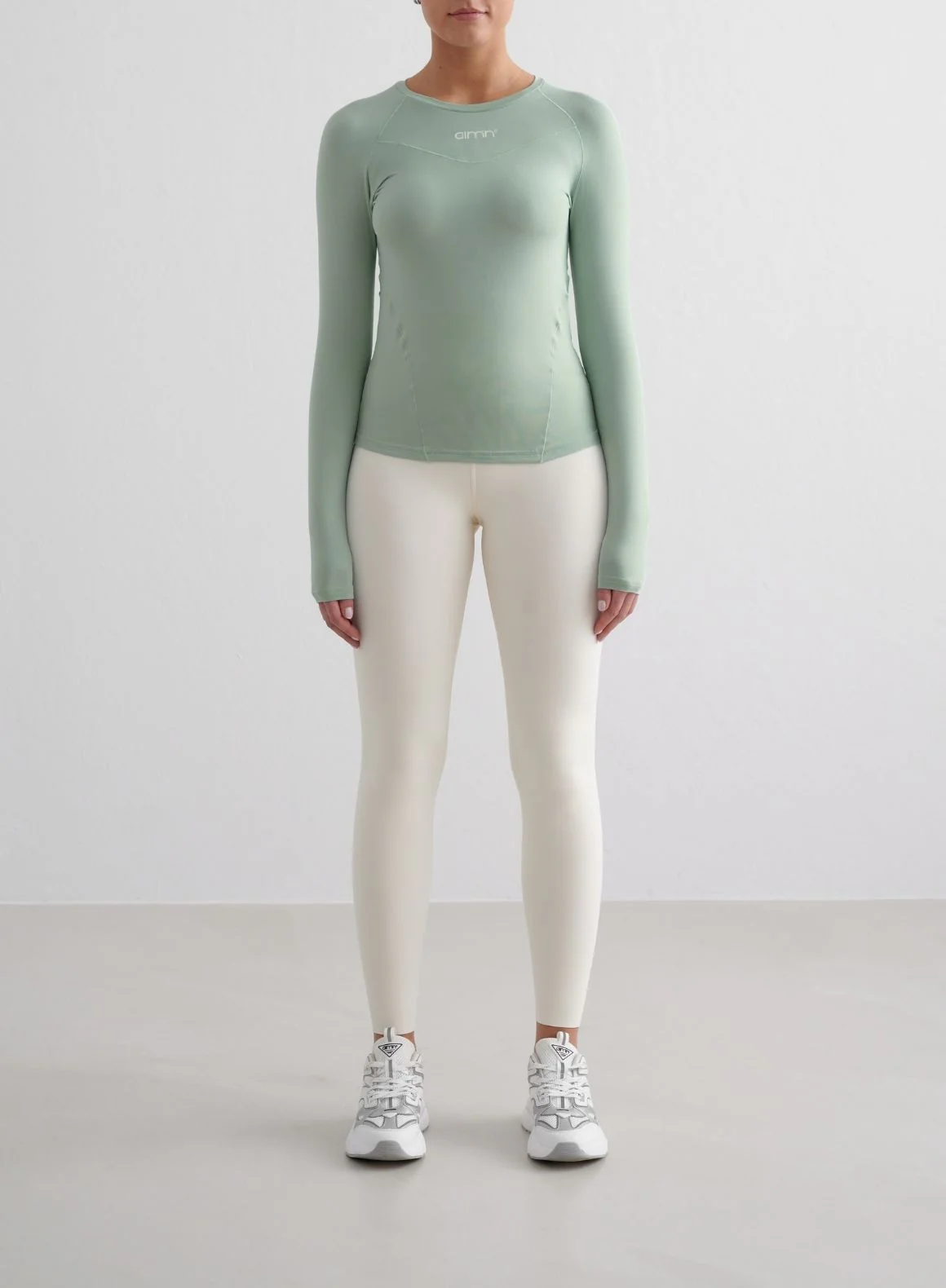 Aqua Soft Basic Long Sleeve - Image 4