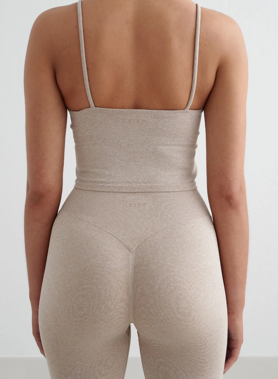 Beige Melange Shape Seamless Strap Singlet - Image 7