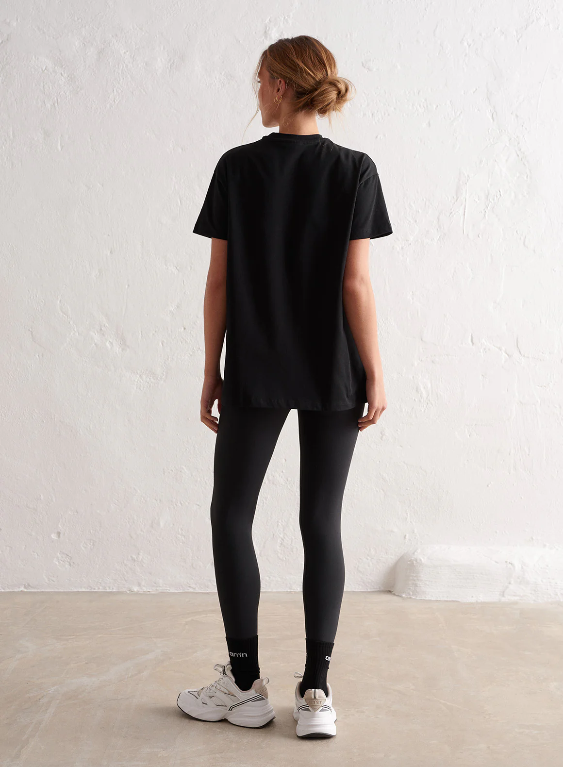 Black Boyfriend T-shirt - Image 4