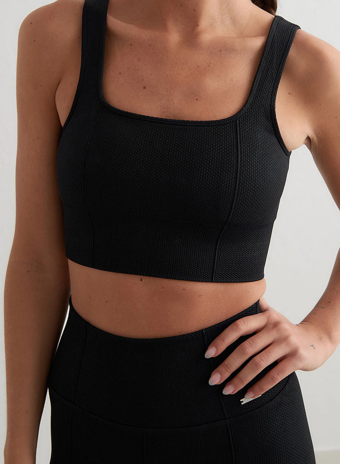 Black Luxe Seamless Bra - Image 5