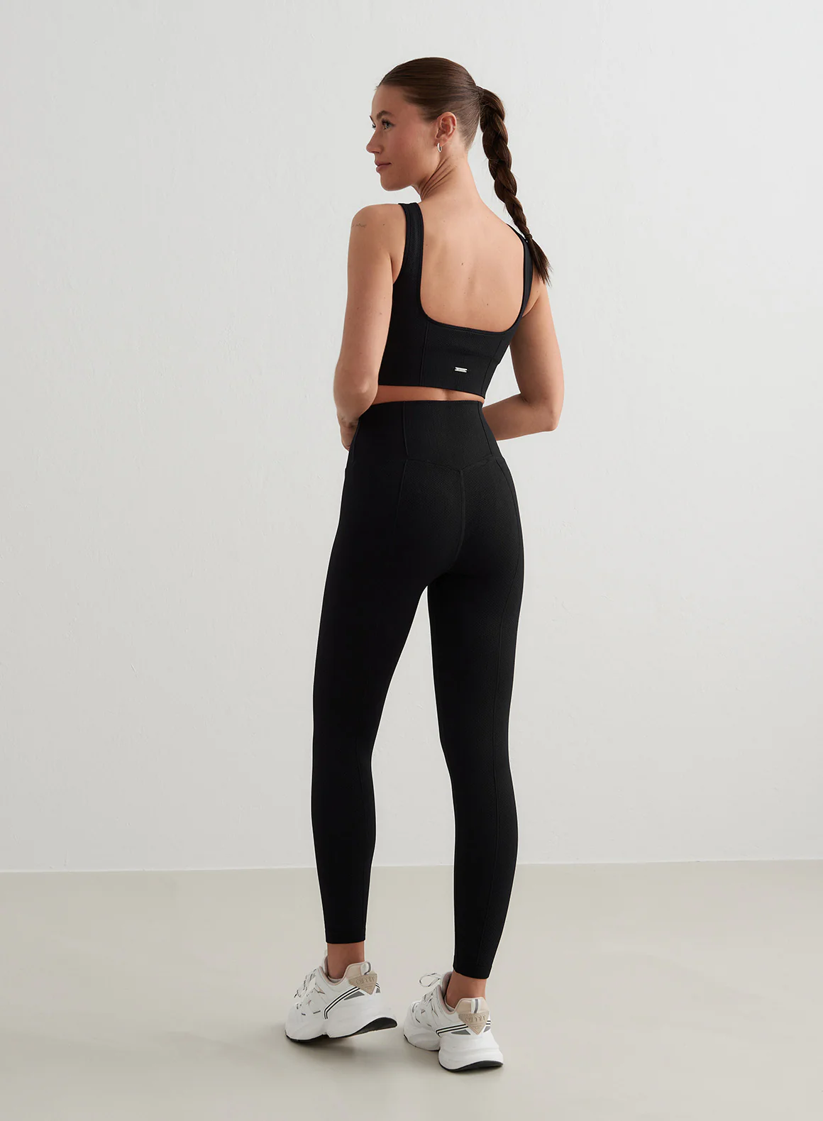 Black Luxe Seamless Bra - Image 6