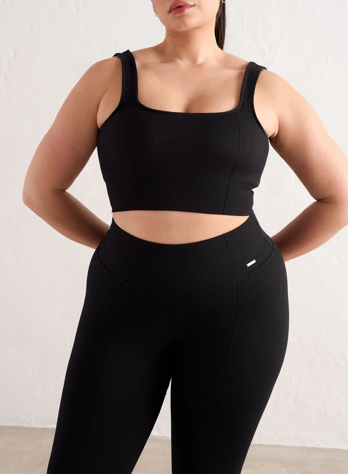 Black Luxe Seamless Bra - Image 7