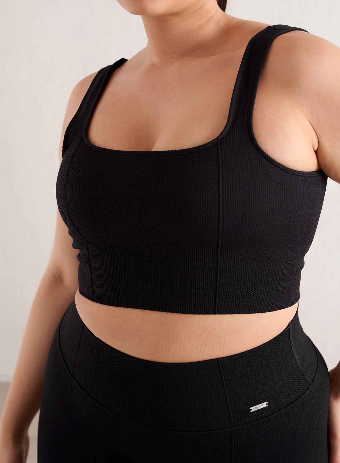 Black Luxe Seamless Bra - Image 8