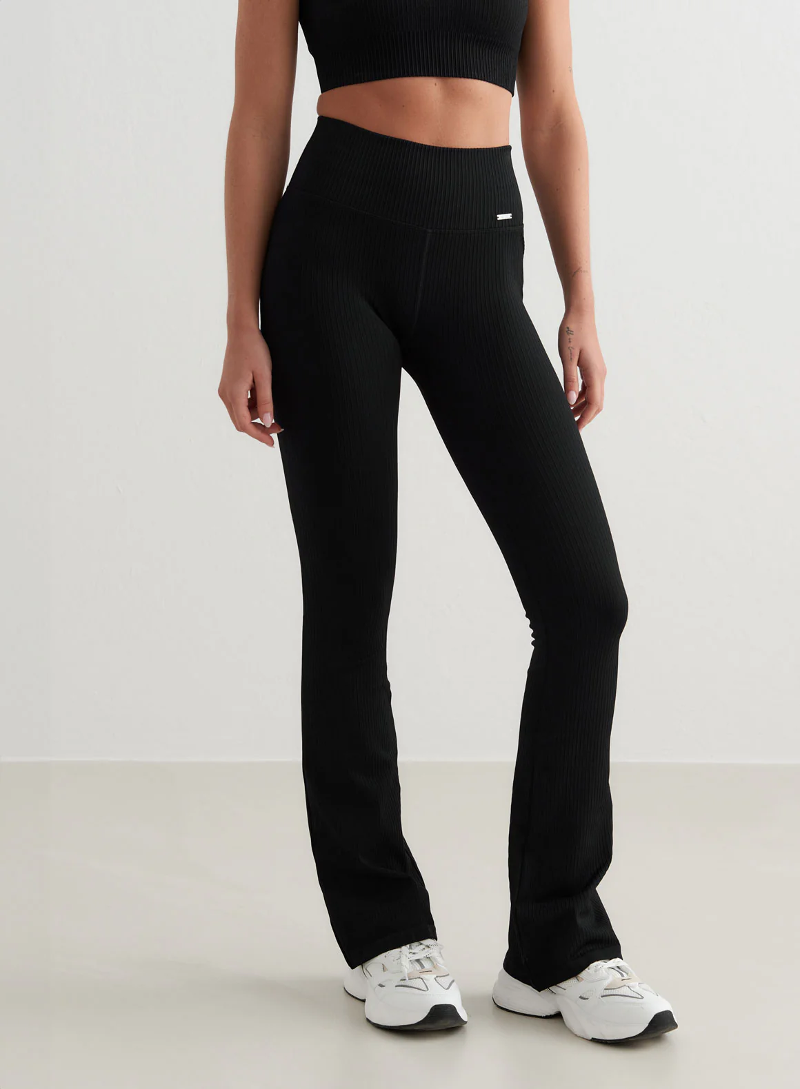 Black Ribbed Seamless Flare Tights - Image 31