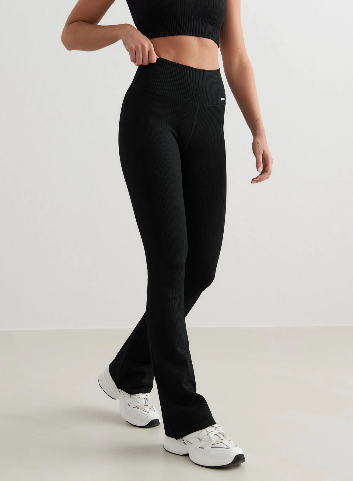 Black Ribbed Seamless Flare Tights - Image 45