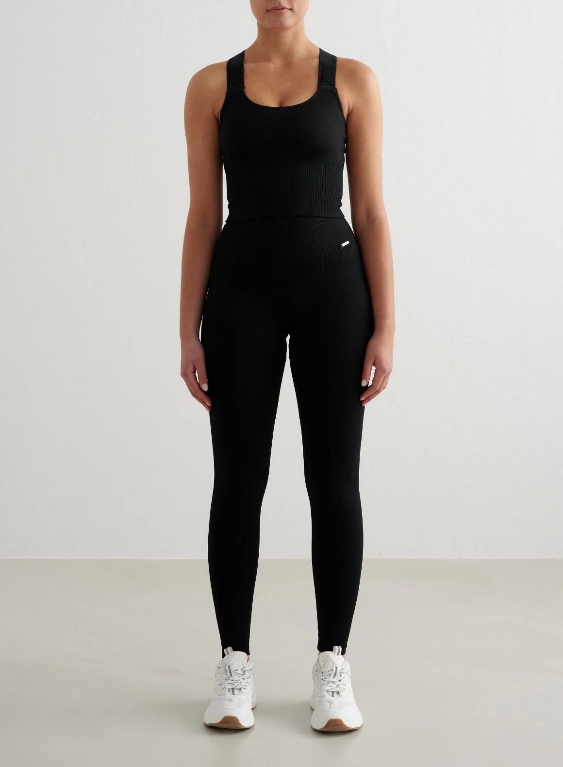 Black Ribbed Seamless High Support Bralette - Image 5