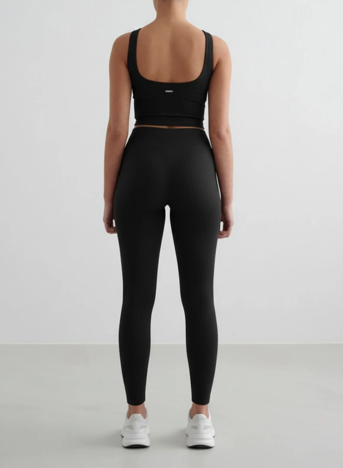 Black Ribbed Seamless Tights & Bralette Set - Image 3