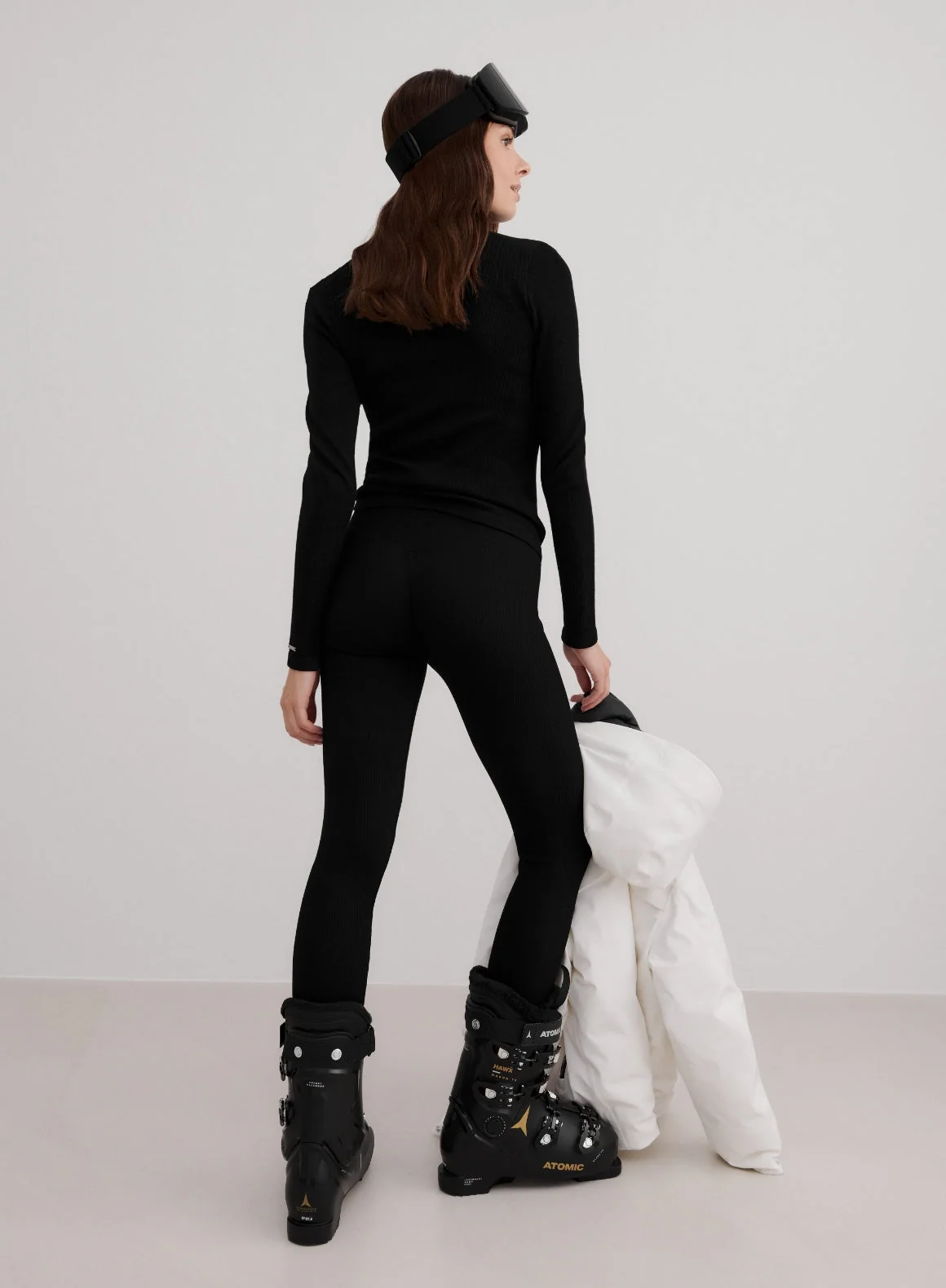 Black Ribbed Wool Leggings - Image 3