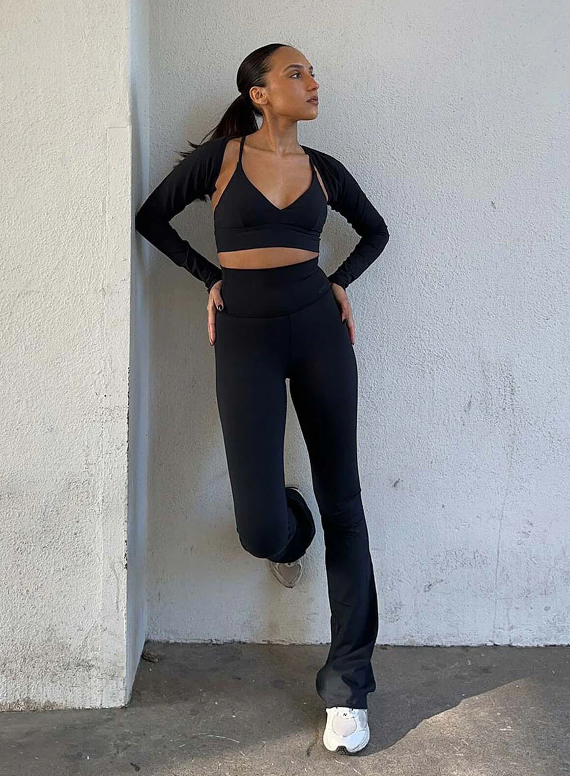 Black Sense Flare Tights - Image 40