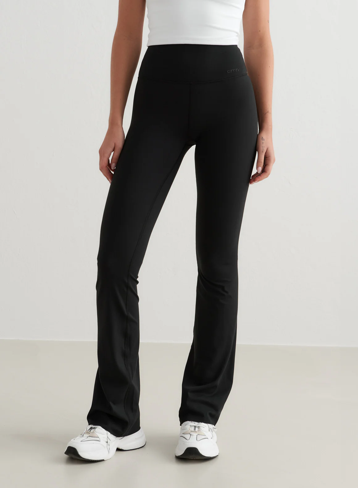 Black Sense Flare Tights - Image 63