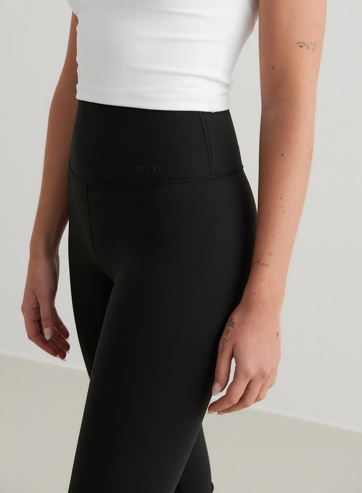 Black Sense Flare Tights - Image 69