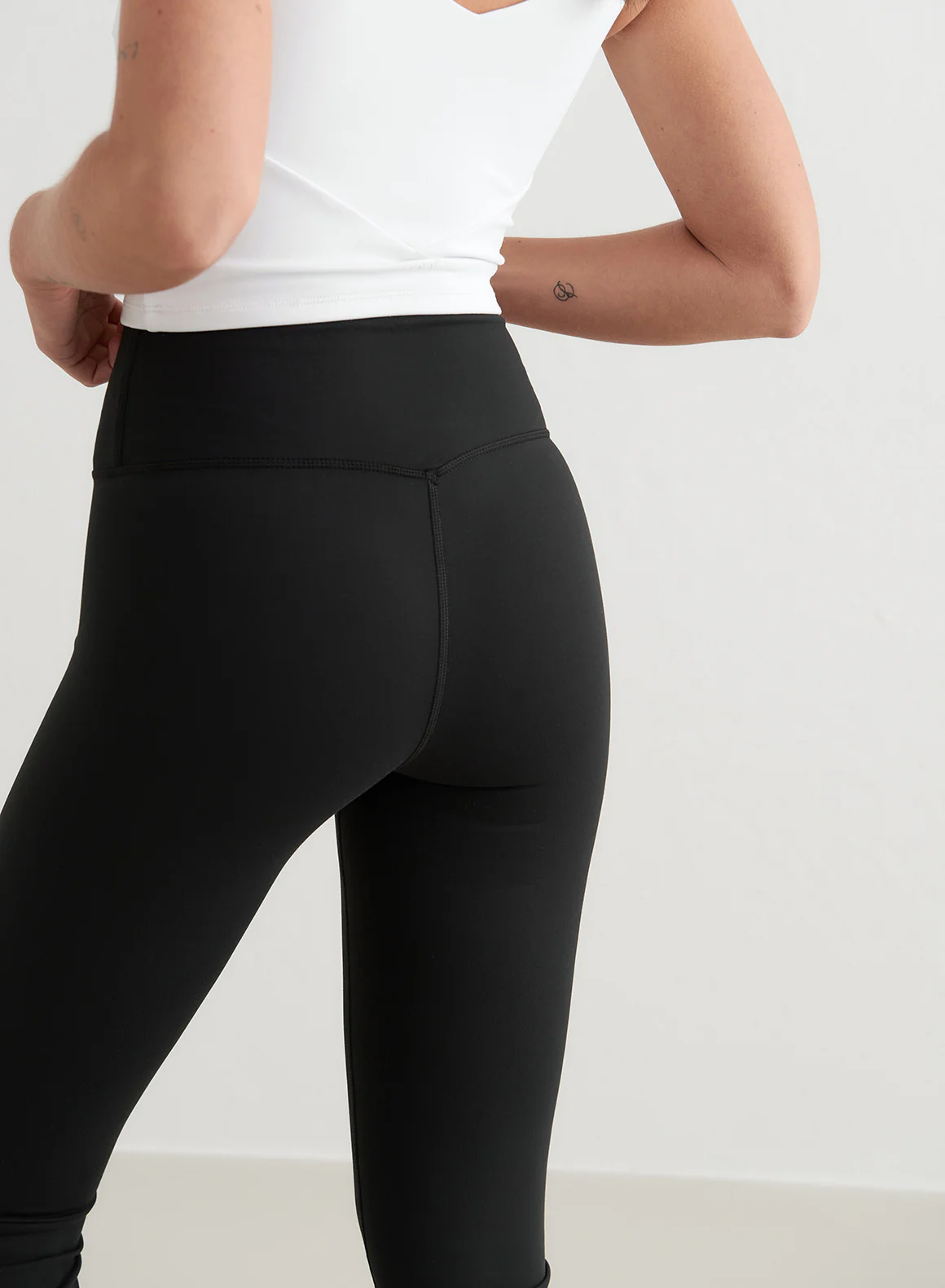 Black Sense Flare Tights - Image 75
