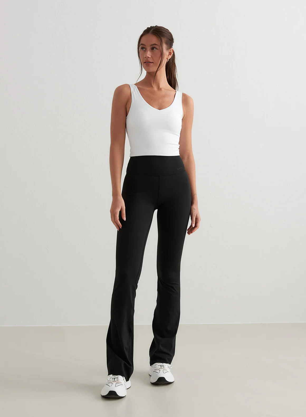 Black Sense Flare Tights - Image 88