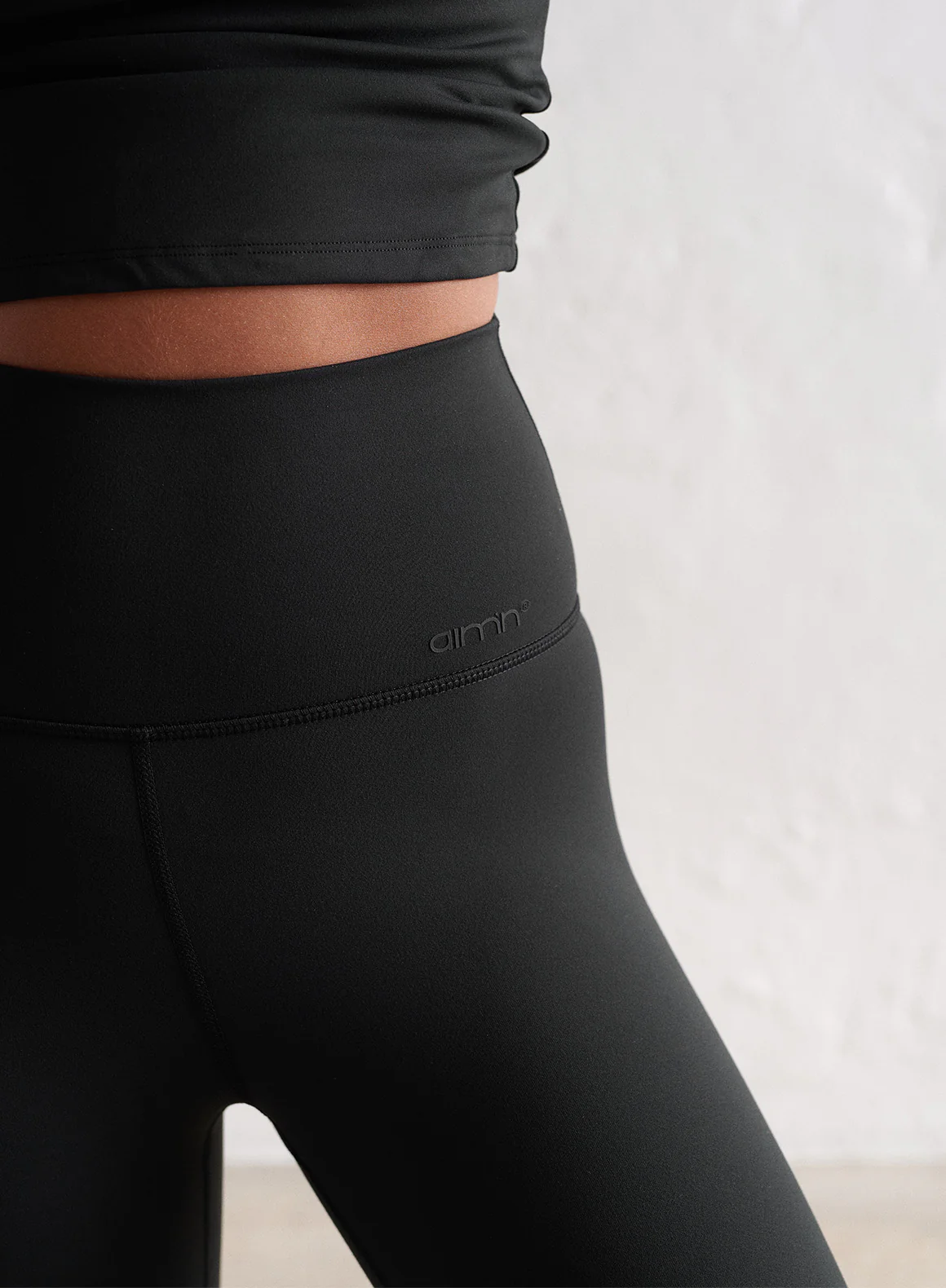 Black Sense Flare Tights - Image 97