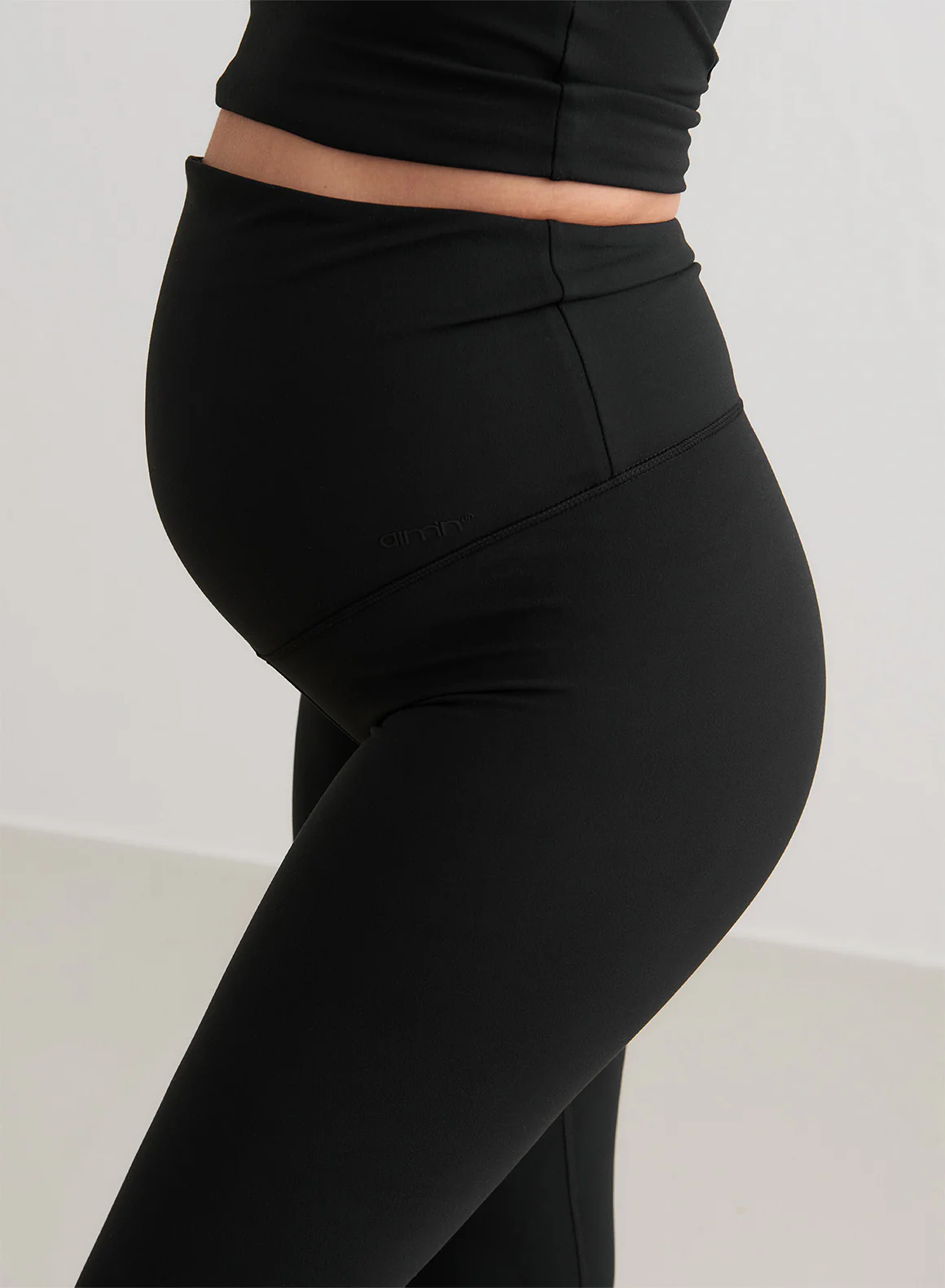 Black Sense Maternity Tights - Image 3