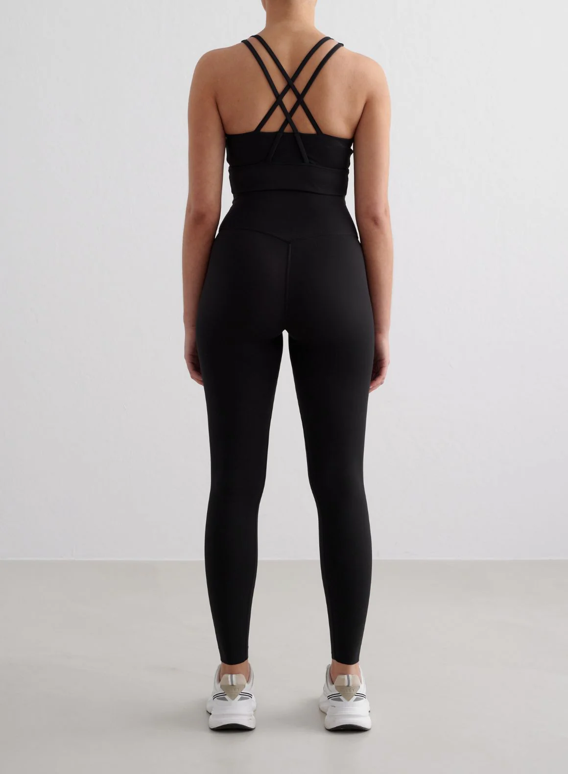 Black Sense Tights & Sport Bra Set - Image 2