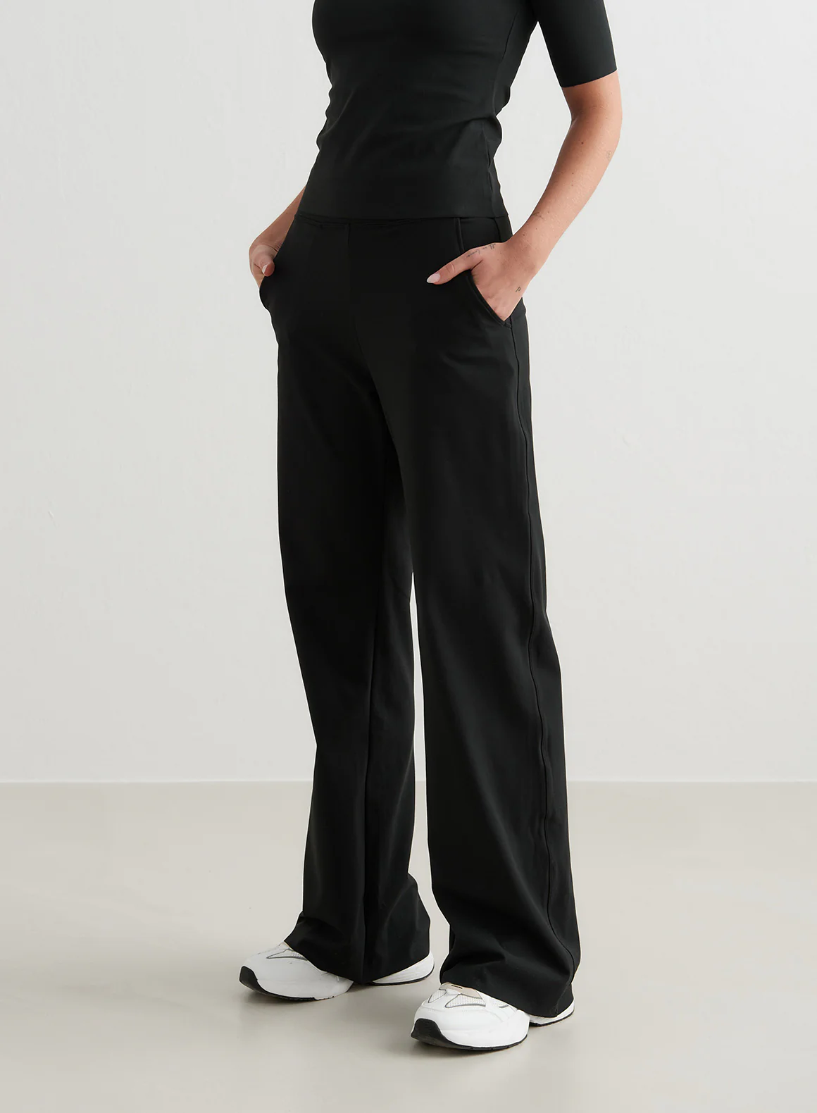 Black Sense Wide Pants - Image 19
