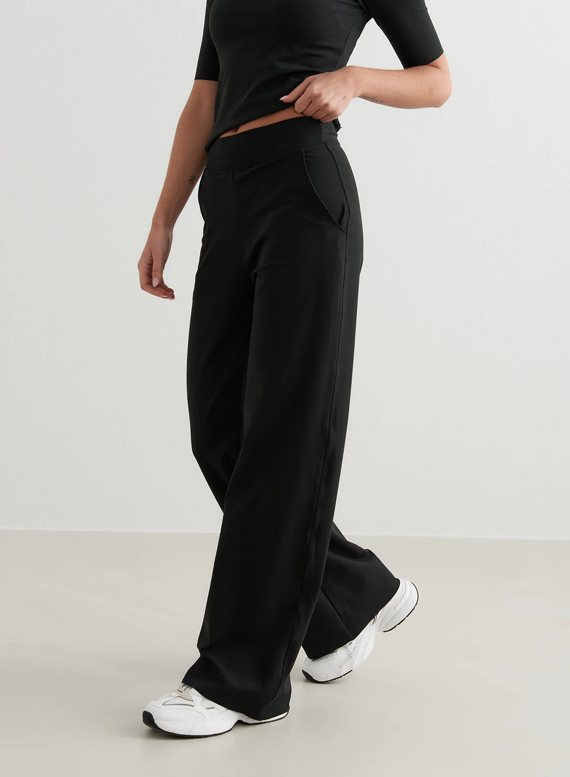 Black Sense Wide Pants - Image 40