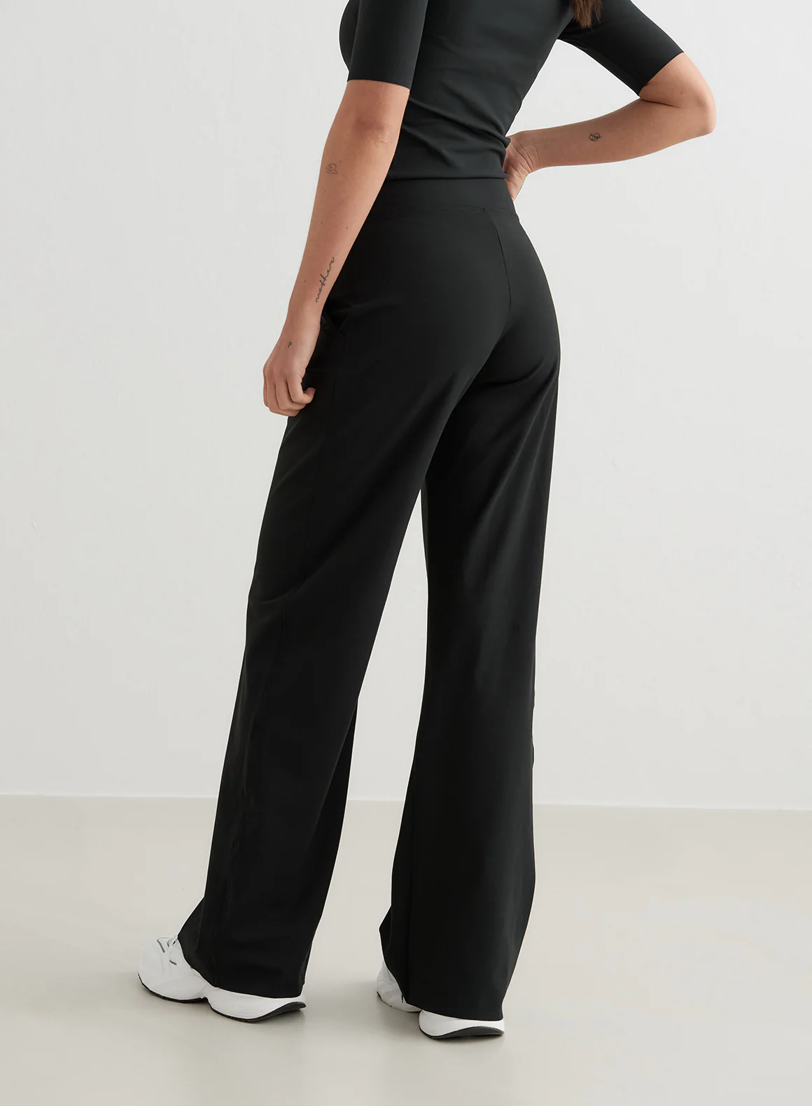 Black Sense Wide Pants - Image 47