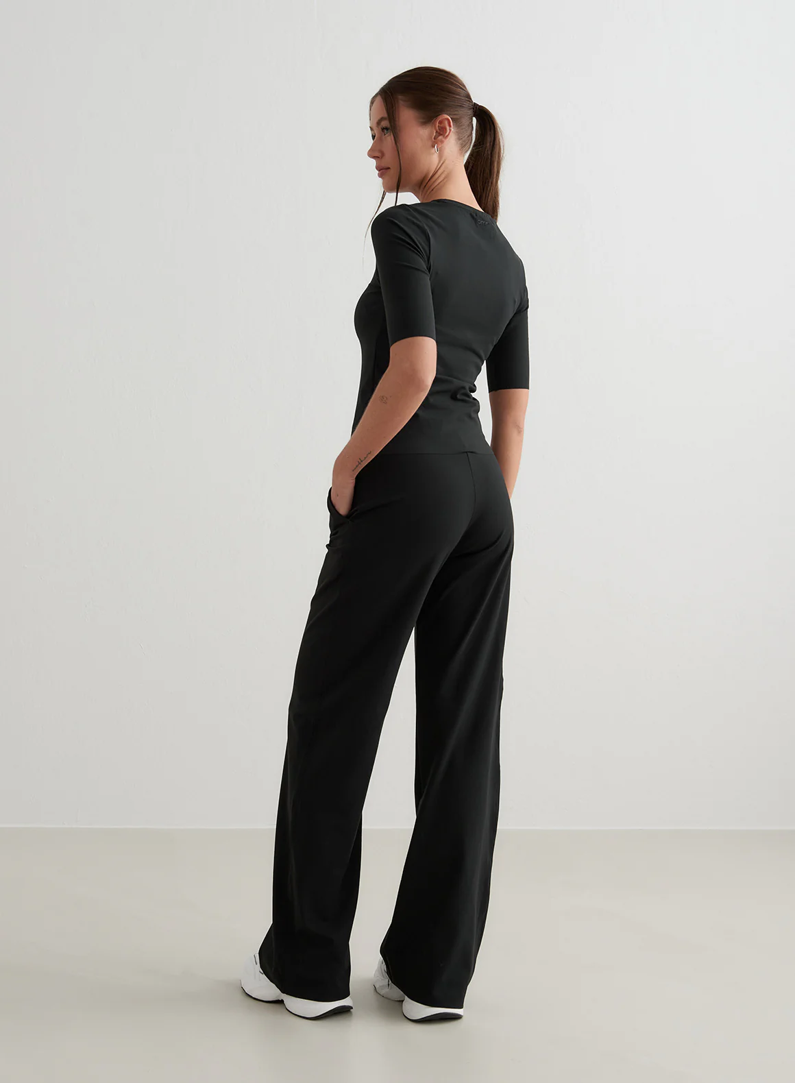 Black Sense Wide Pants - Image 49