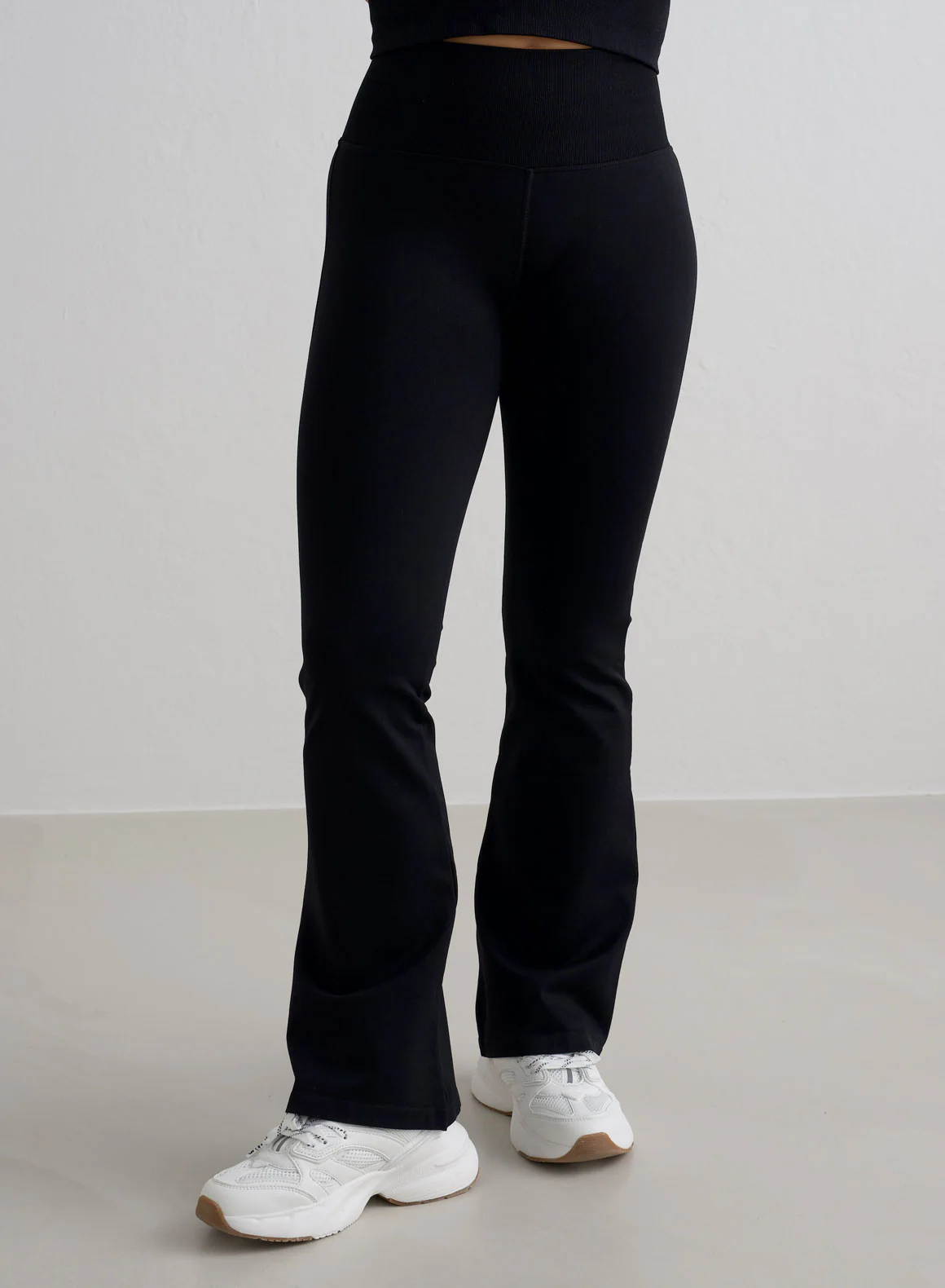 Black Shape Seamless Flare Petite Tights - Image 7