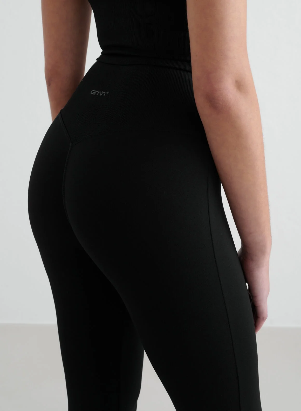 Black Shape Seamless Flare Tights - Image 12