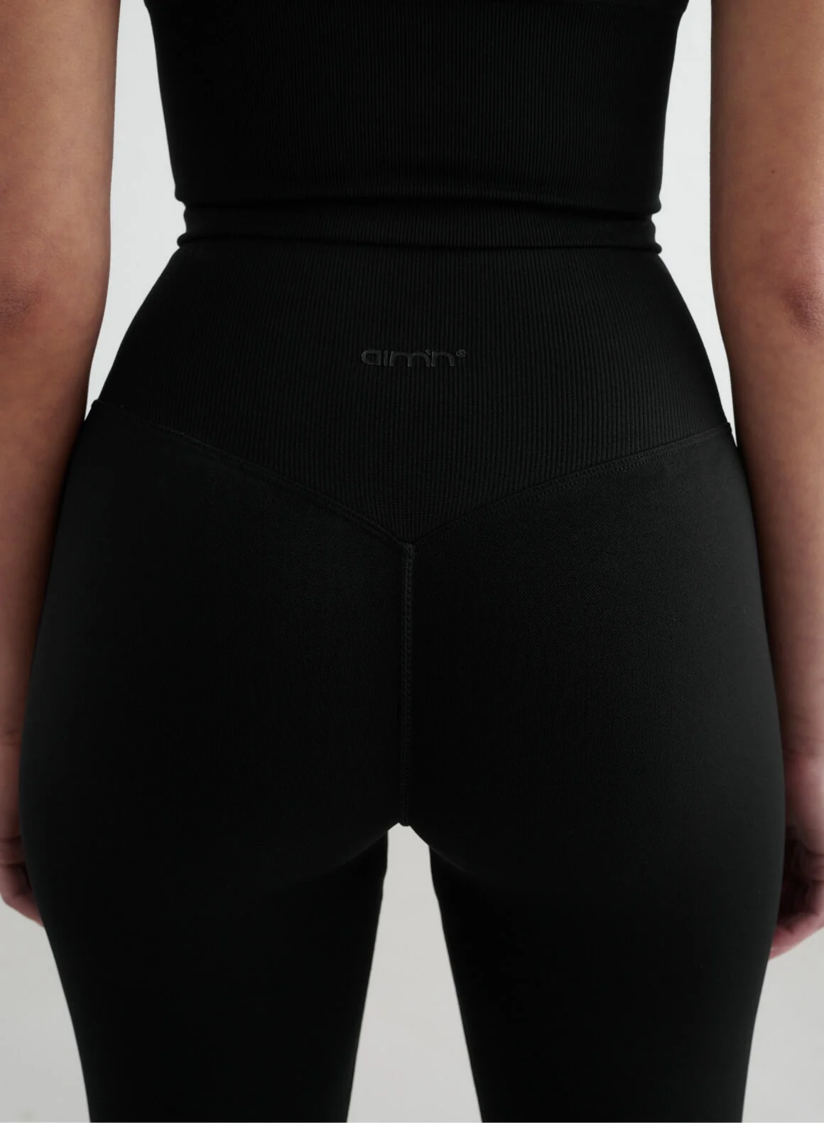 Black Shape Seamless Flare Tights - Image 18