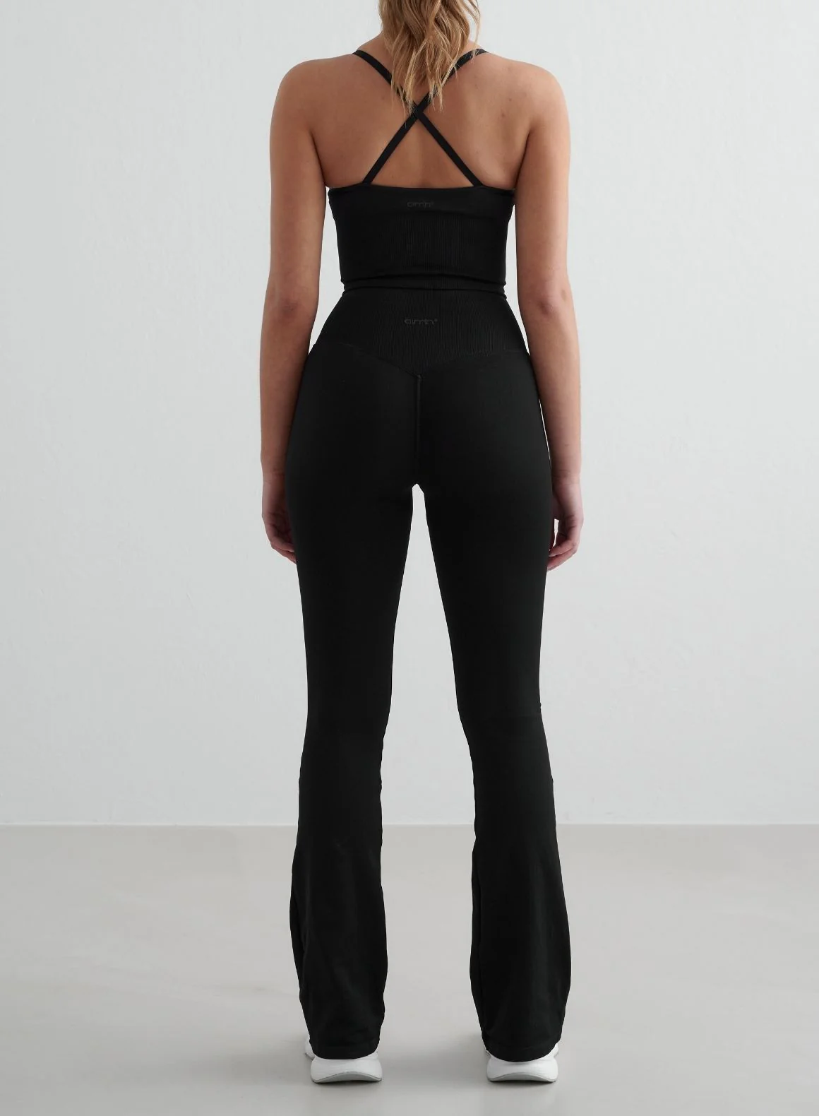 Black Shape Seamless Flare Tights - Image 9