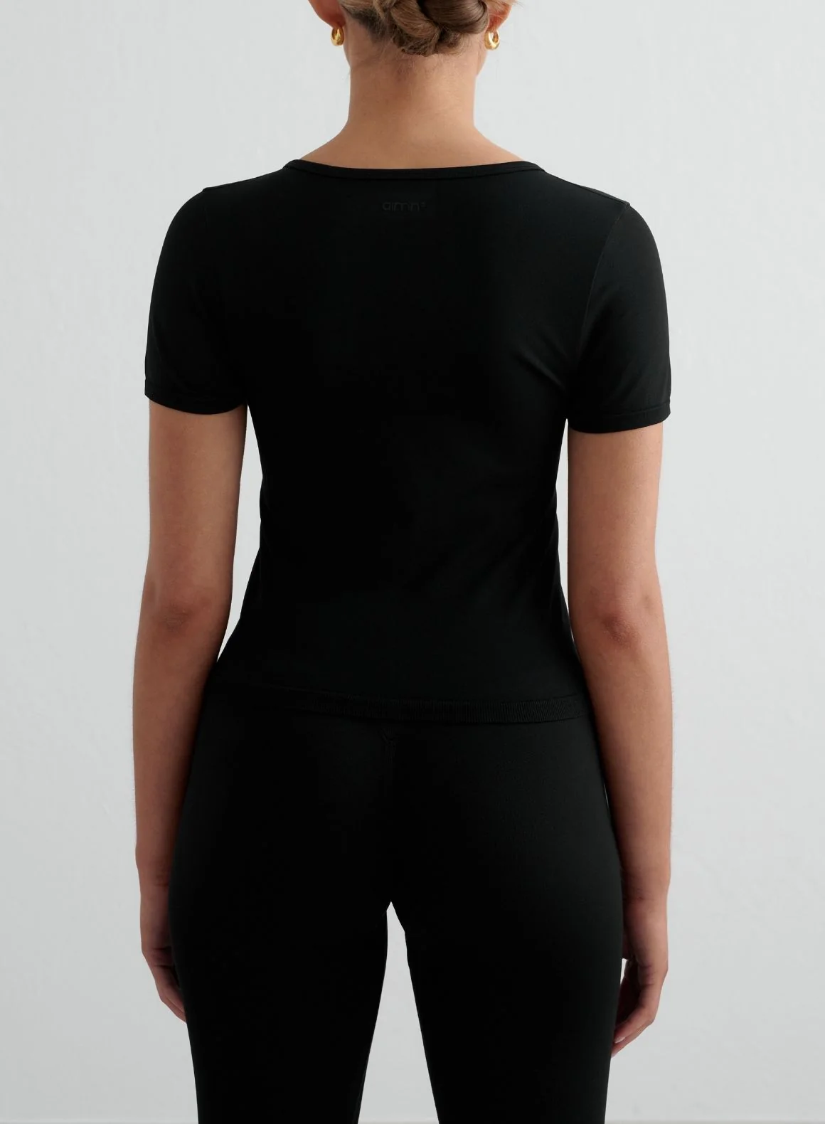 Black Shape Seamless Tights & Short Sleeve Set - Image 4