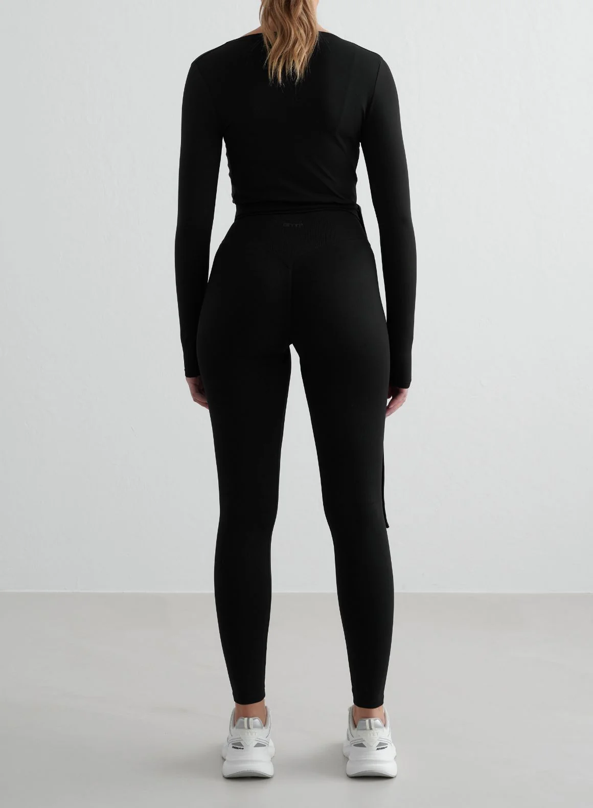 Black Shape Seamless Tights & Wrap Longsleeve Set - Image 2