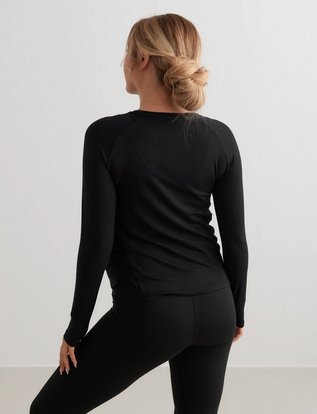 Black Soft Basic Maternity Long Sleeve - Image 2