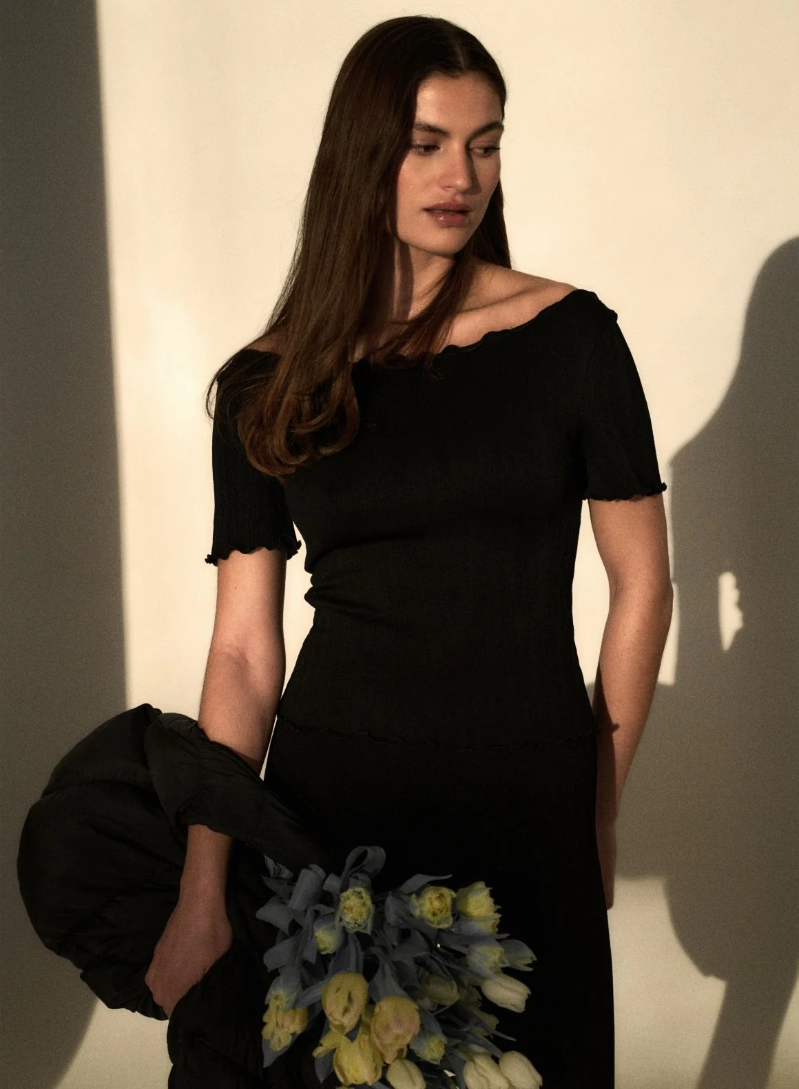 Black Tulip Short Sleeve Top - Image 6