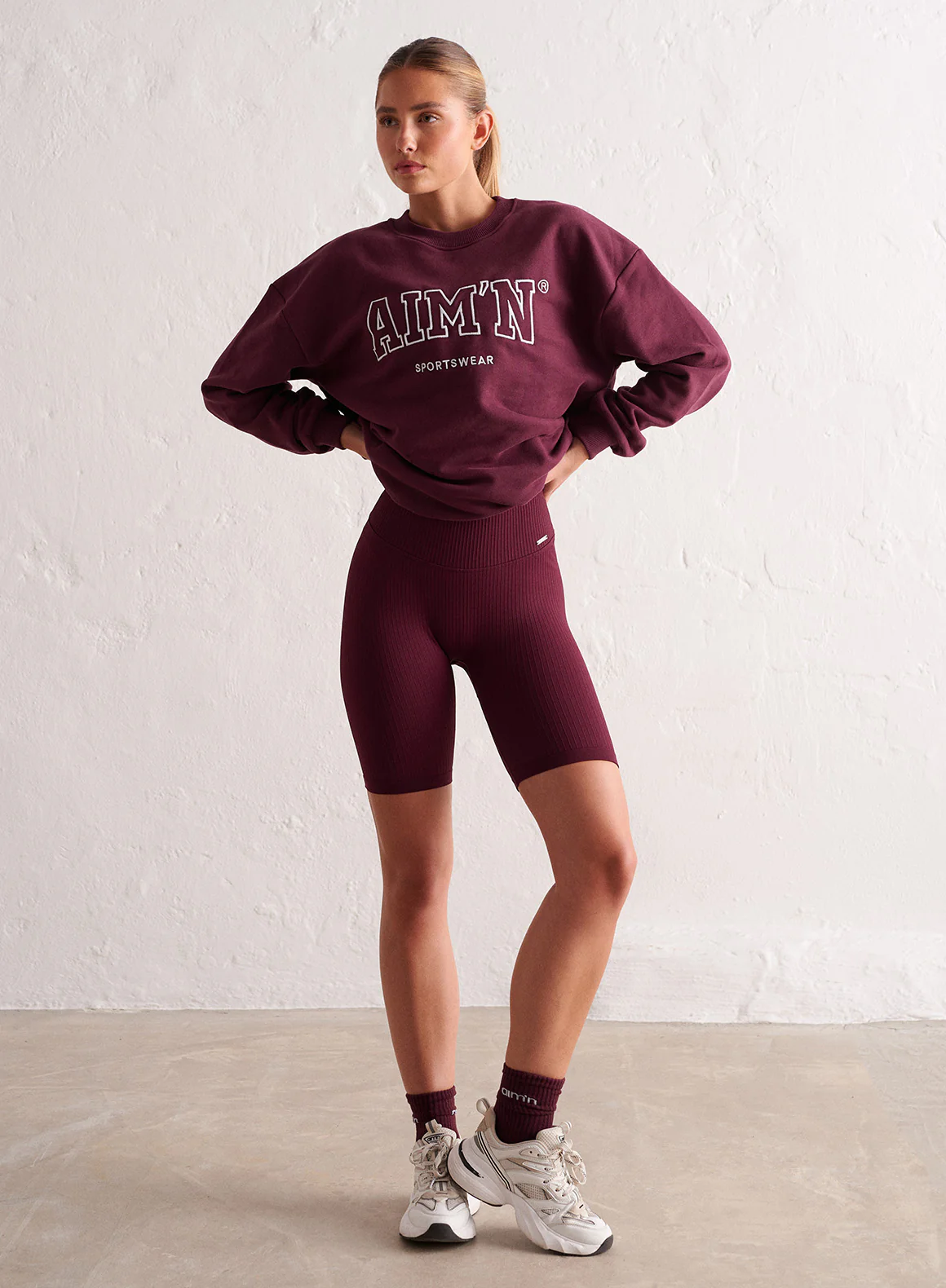 Bordeaux Ribbed Seamless Biker Shorts - Image 4
