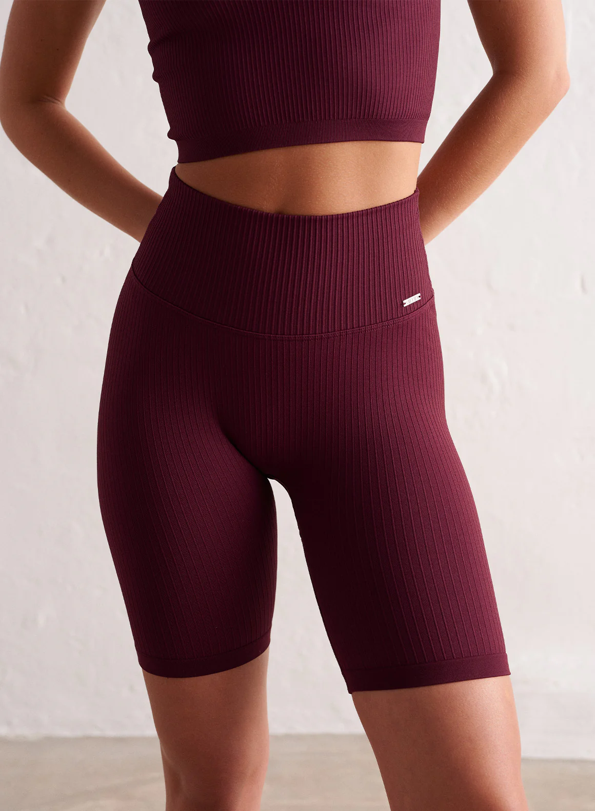 Bordeaux Ribbed Seamless Biker Shorts - Image 6