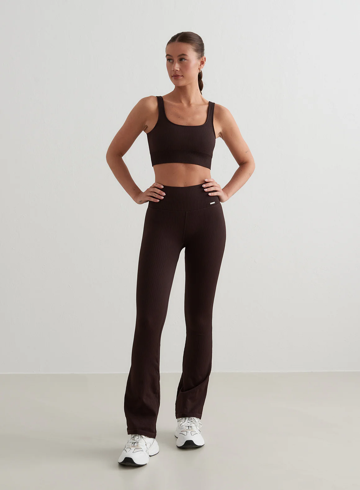 Cacao Ribbed Seamless Flare Tights - Image 4