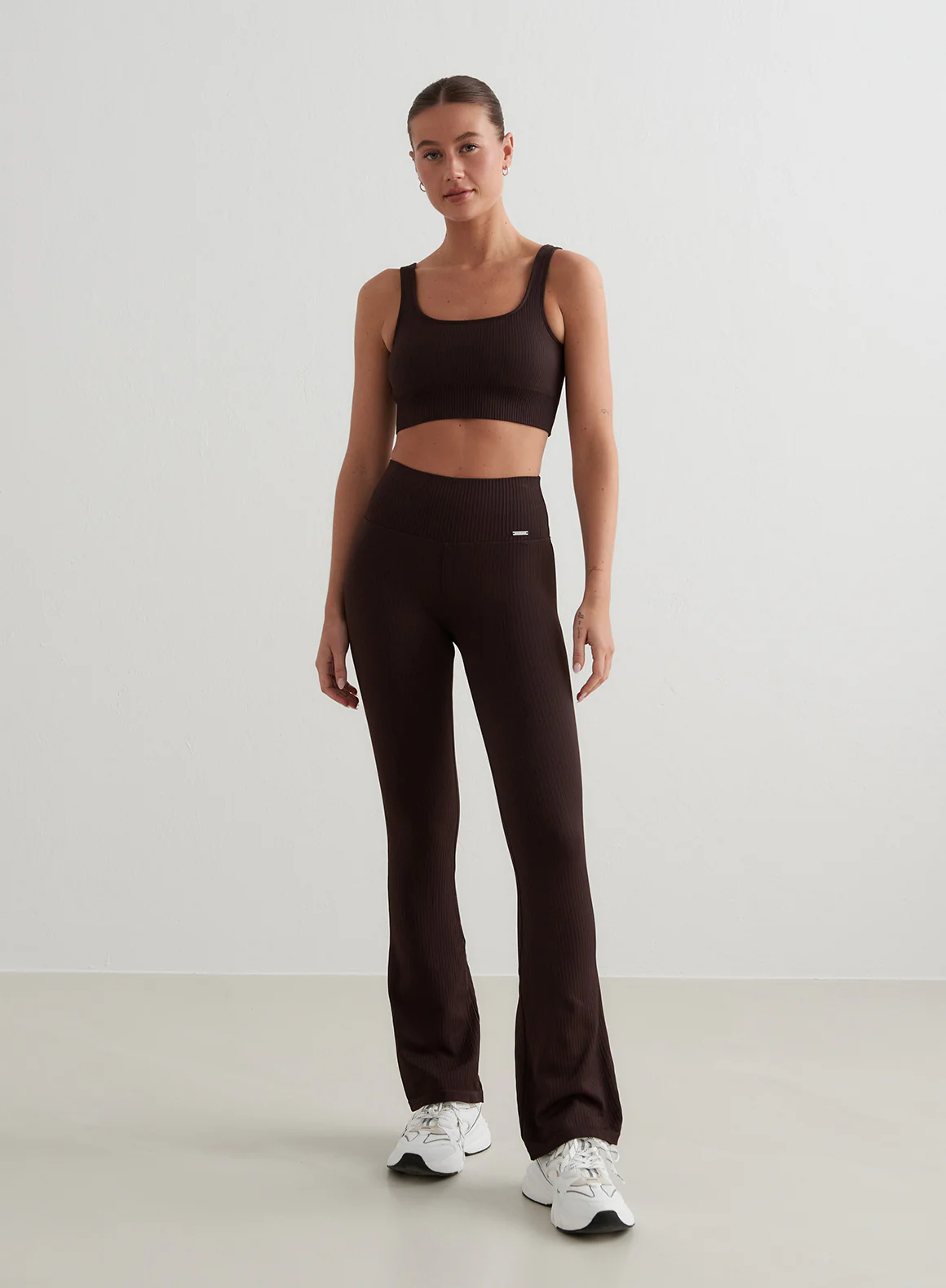 Cacao Ribbed Seamless Flare Tights - Image 7