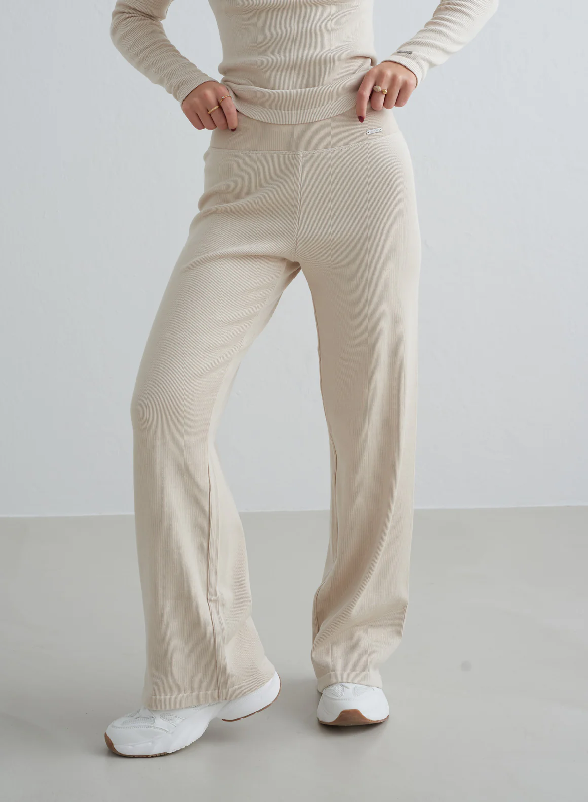 Café Au Lait Ribbed Wool Petite Wide Pants - Image 4