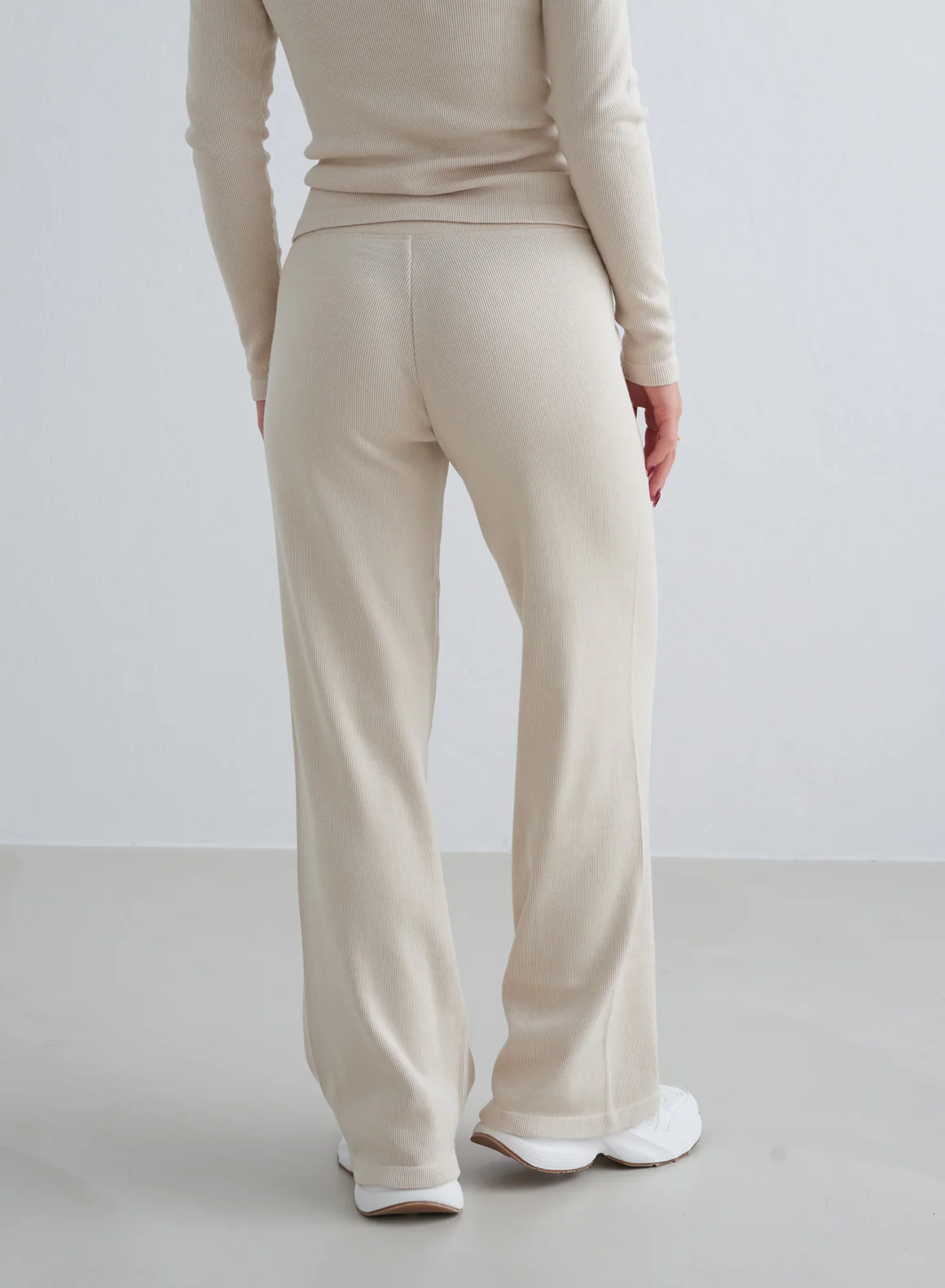 Café Au Lait Ribbed Wool Petite Wide Pants - Image 8