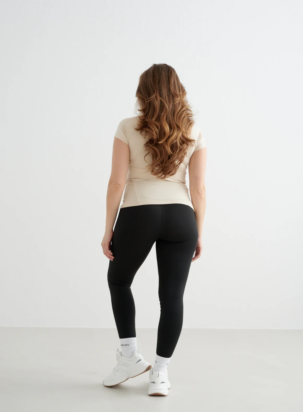Café Au Lait Soft Basic Maternity Short Sleeve - Image 4