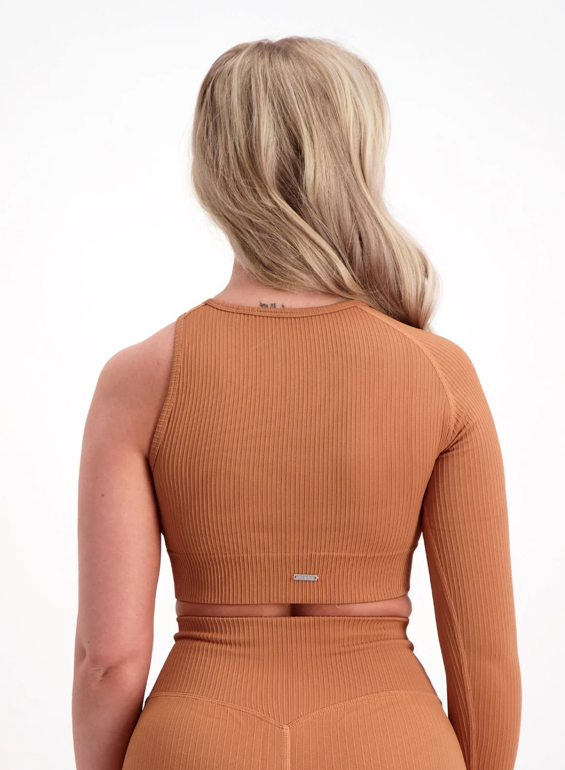 Cayenne Ribbed Seamless Cutout Crop Long Sleeve - Image 3