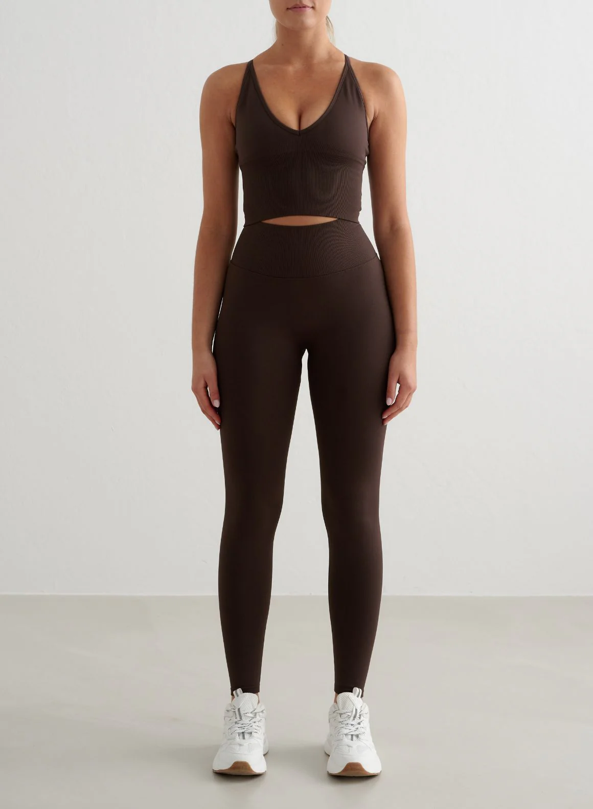 Chocolate Shape Seamless Cross Back Bralette - Image 3