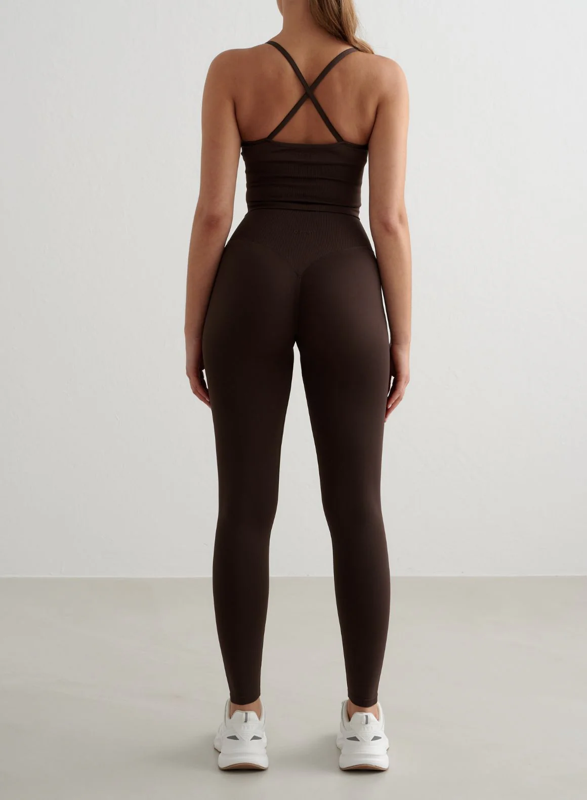 Chocolate Shape Seamless Cross Back Bralette - Image 4