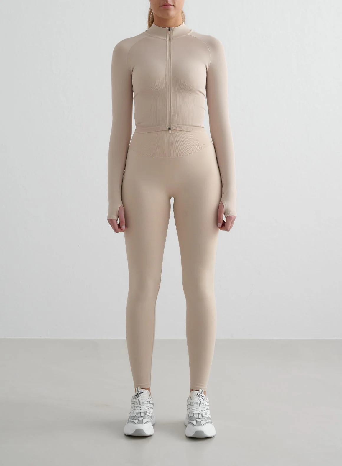 Clay Shape Seamless Tights & Zip Jacket Set