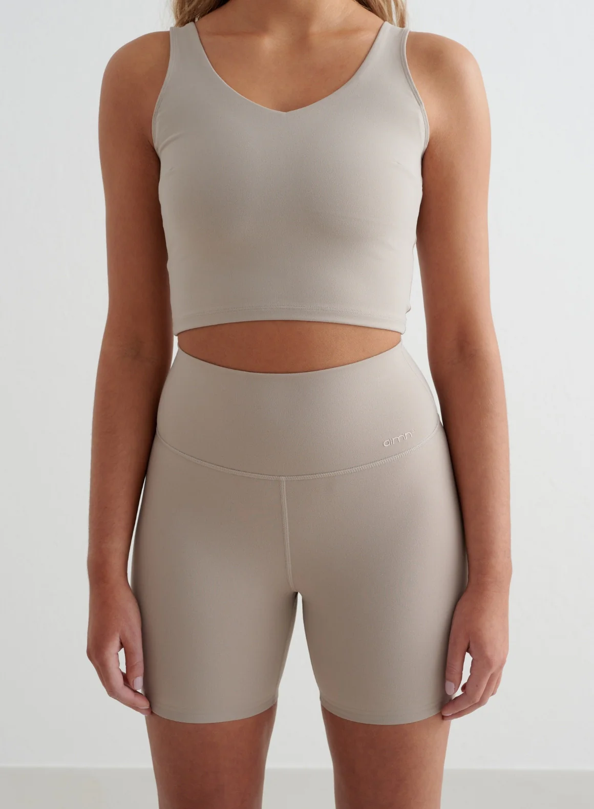 Dark Clay Sense Midi Biker Shorts - Image 2