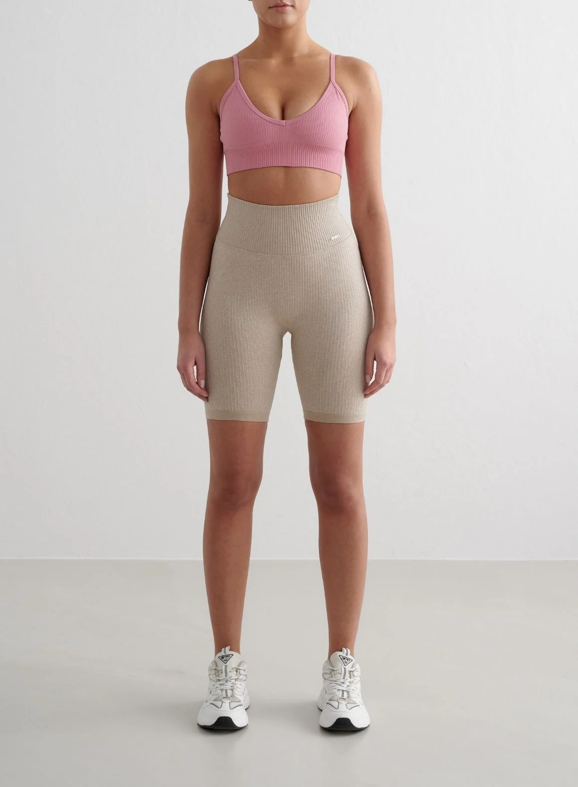 Desert Rose Ribbed Seamless Deep Cut Bra - Image 3