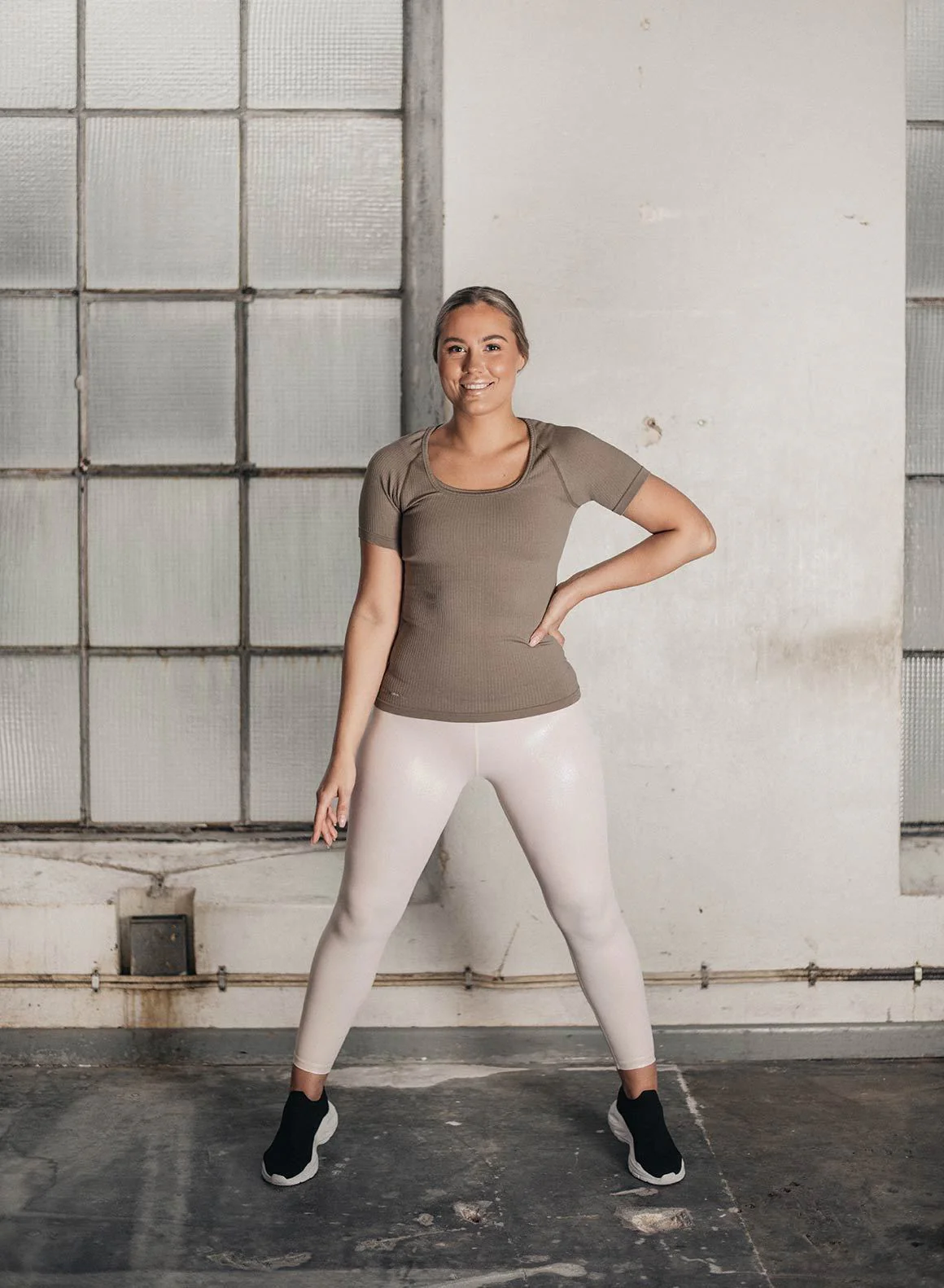 Espresso Ribbed Seamless T-shirt - Image 3