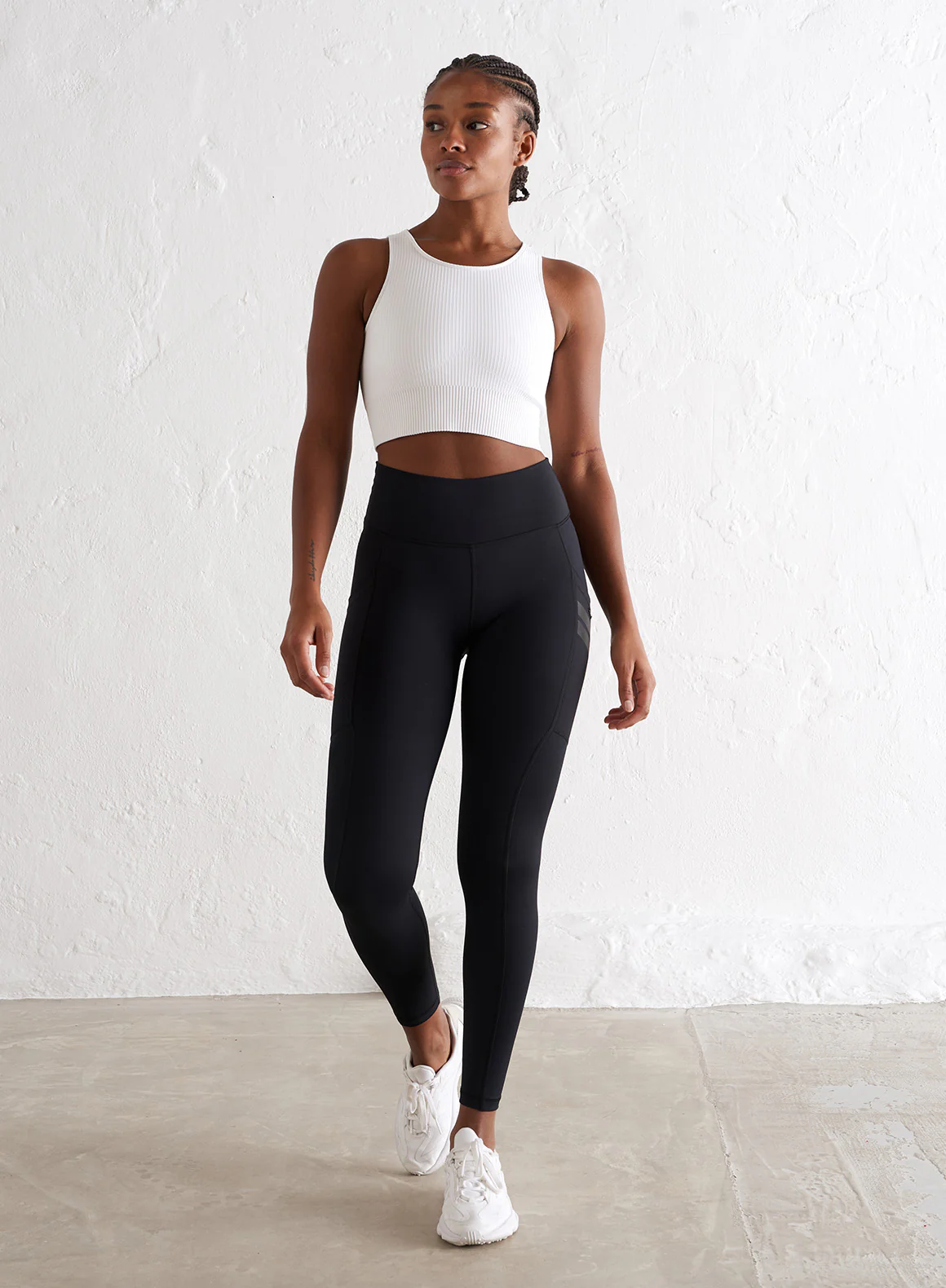 Black Essential Tights - Image 3