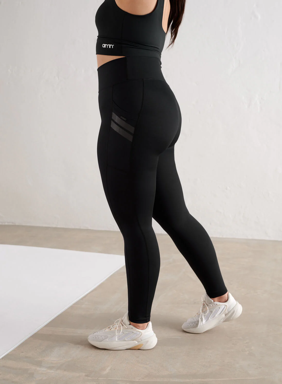 Black Essential Tights - Image 5